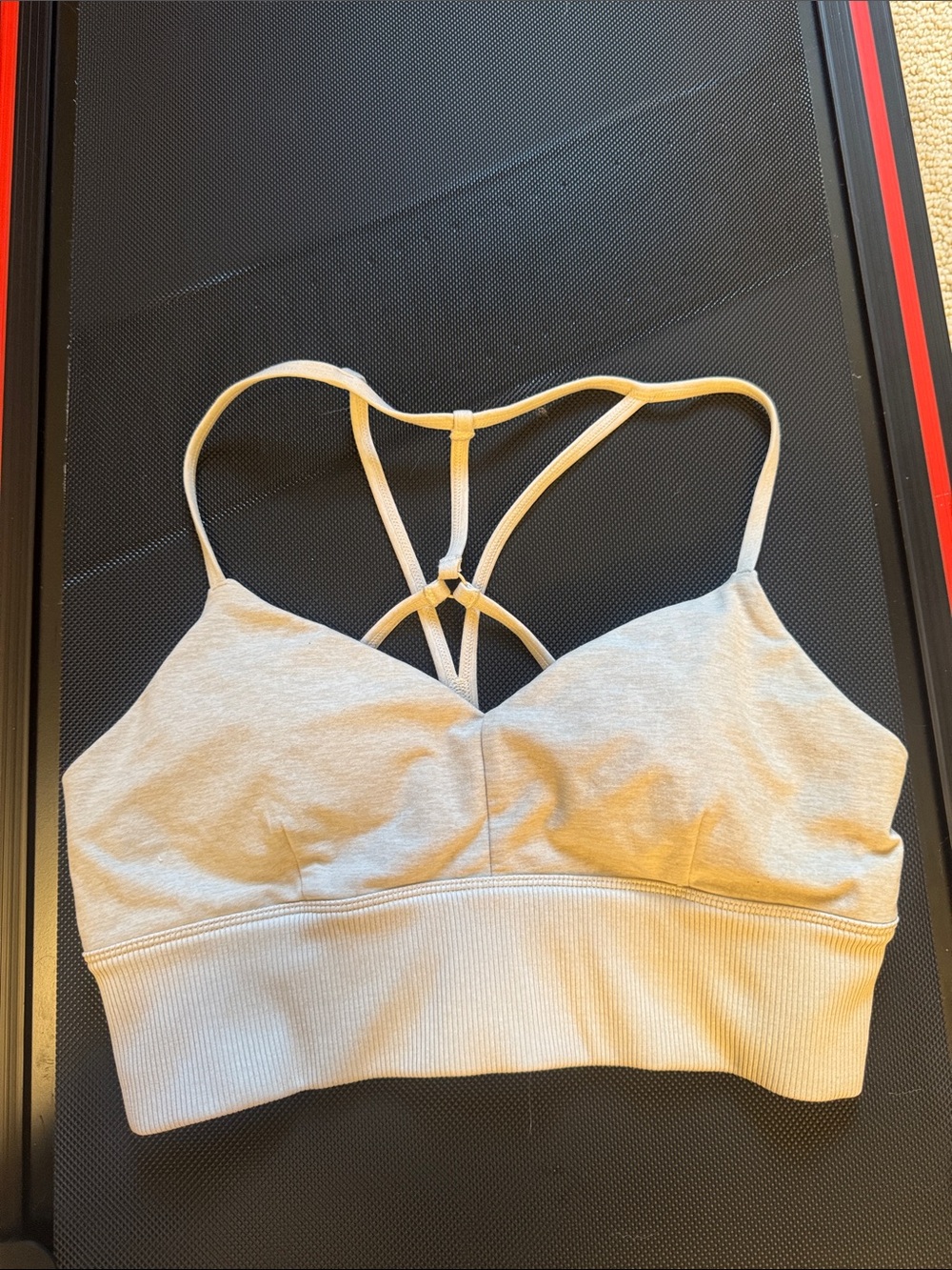 ALO Strappy Sports Bra - Light Beige